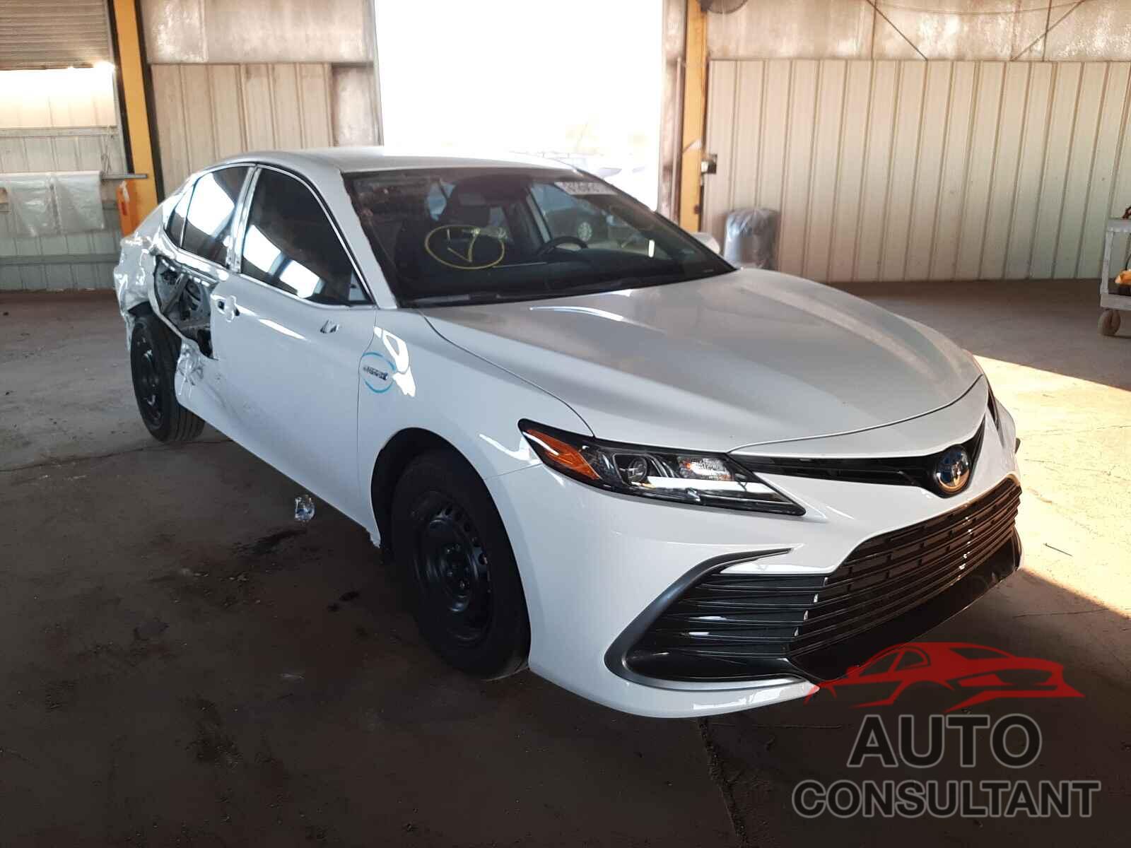 TOYOTA CAMRY 2021 - 4T1C31AK6MU549691