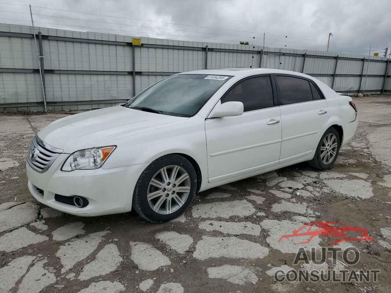TOYOTA AVALON 2010 - 4T1BK3DB5AU361147