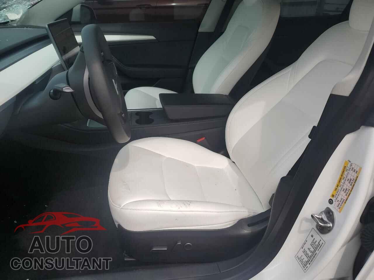 TESLA MODEL 3 2022 - 5YJ3E1EC1NF275912