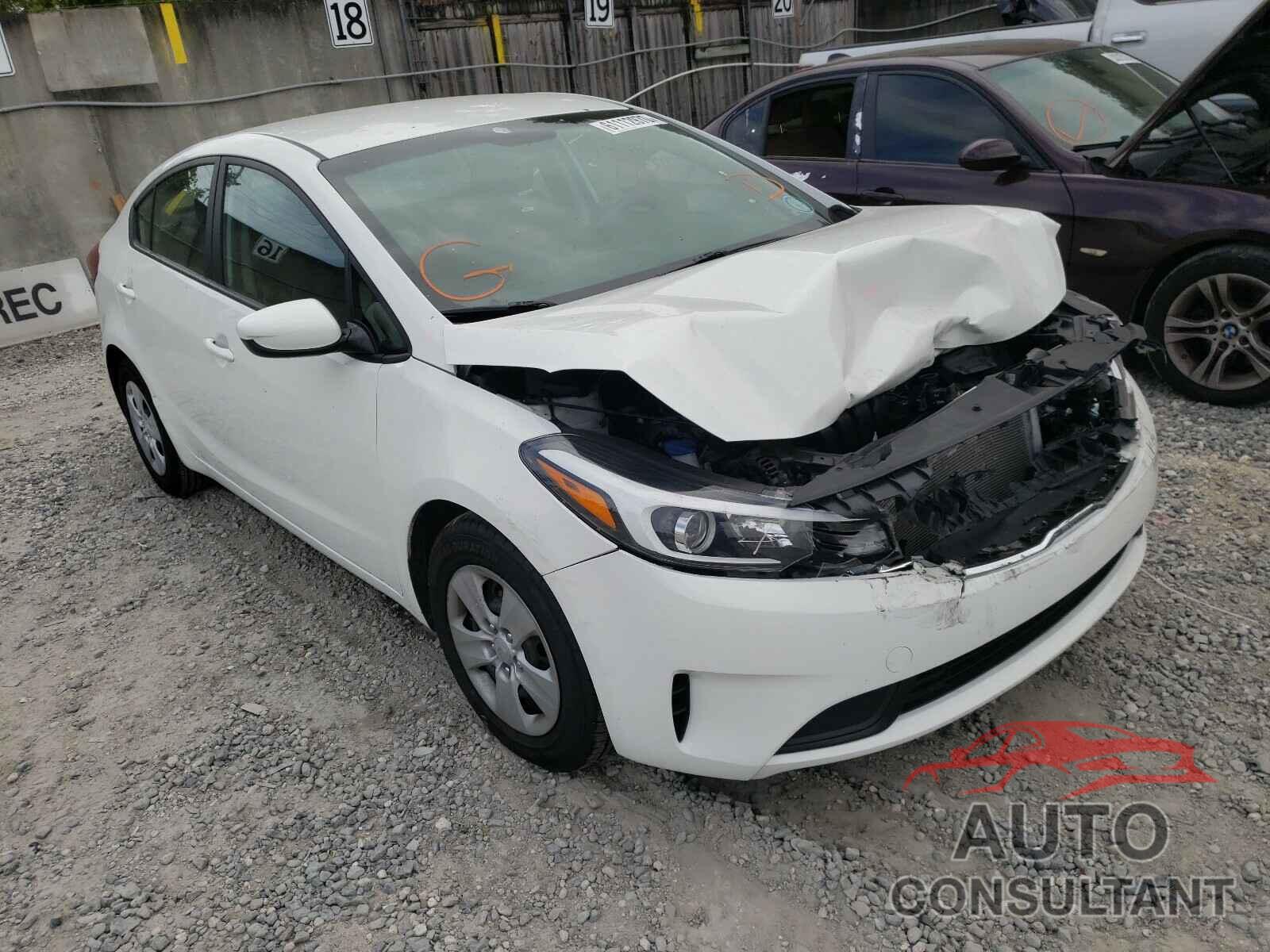KIA FORTE 2017 - 3KPFK4A74HE134407