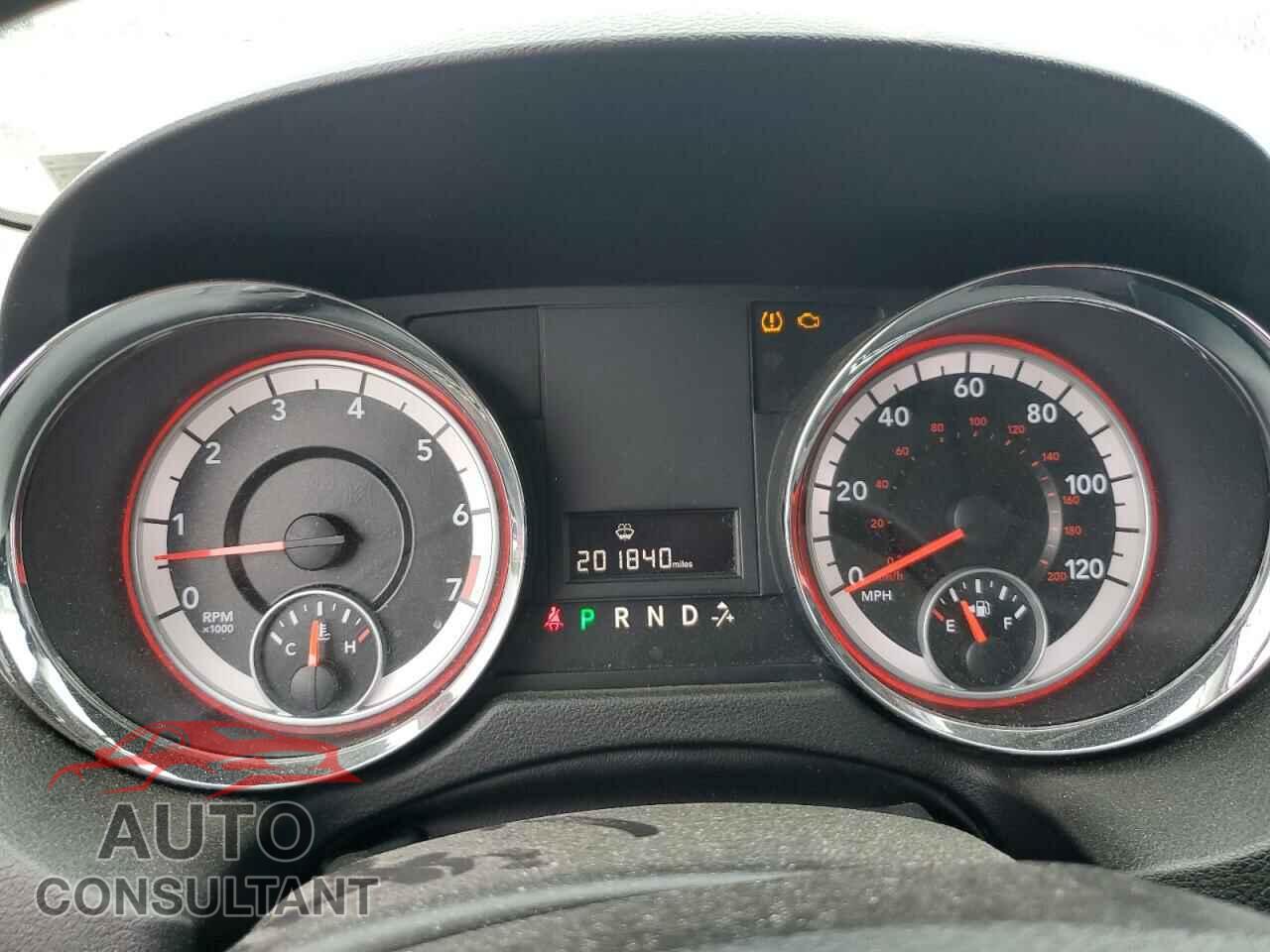 DODGE CARAVAN 2013 - 2C4RDGBG3DR610176