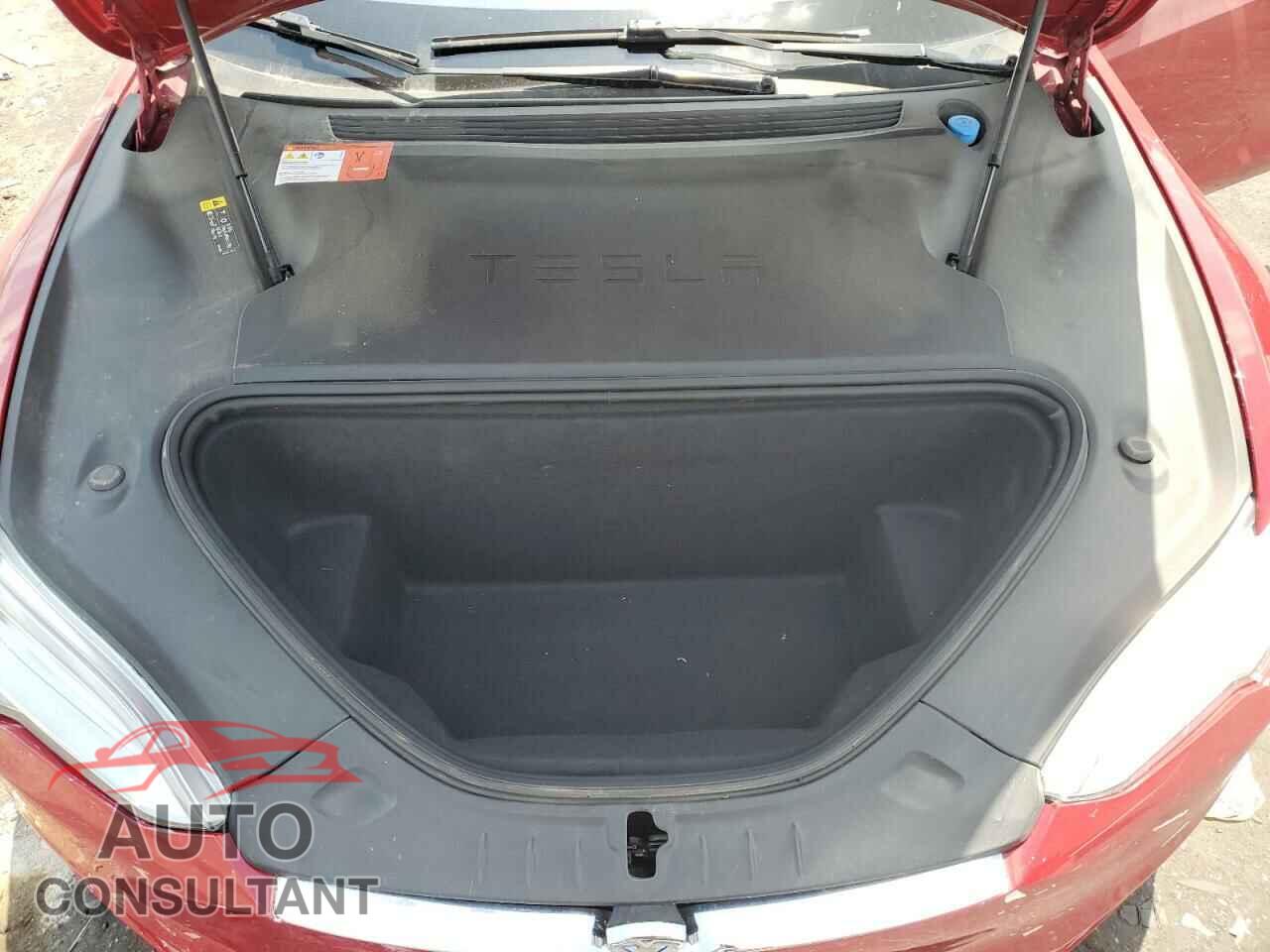 TESLA MODEL S 2017 - 5YJSA1E20HF205188