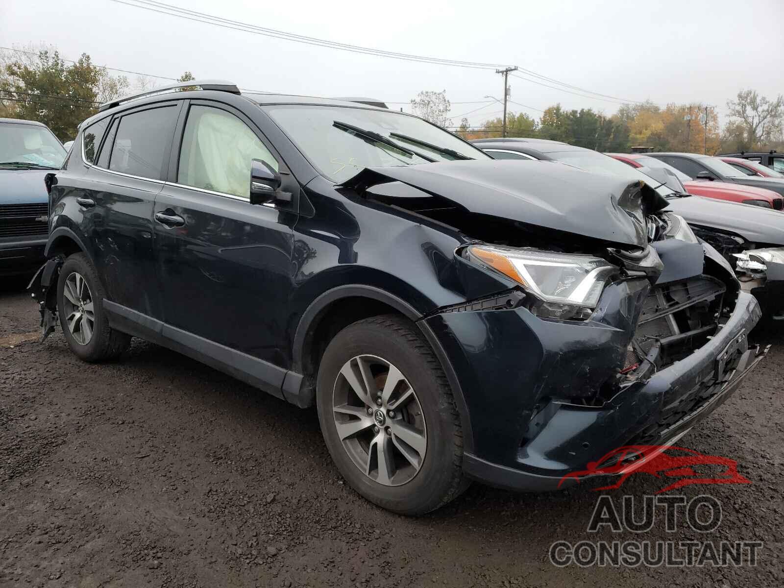 TOYOTA RAV4 2017 - JTMRFREV1HD202297