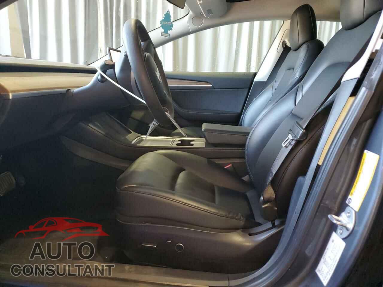 TESLA MODEL 3 2022 - 5YJ3E1EA8NF368828