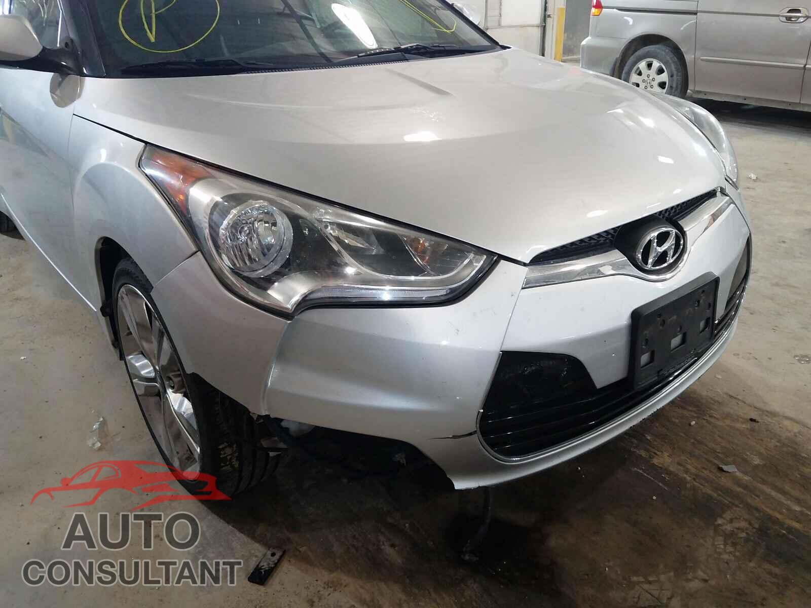 HYUNDAI VELOSTER 2016 - KMHTC6AD5GU250082