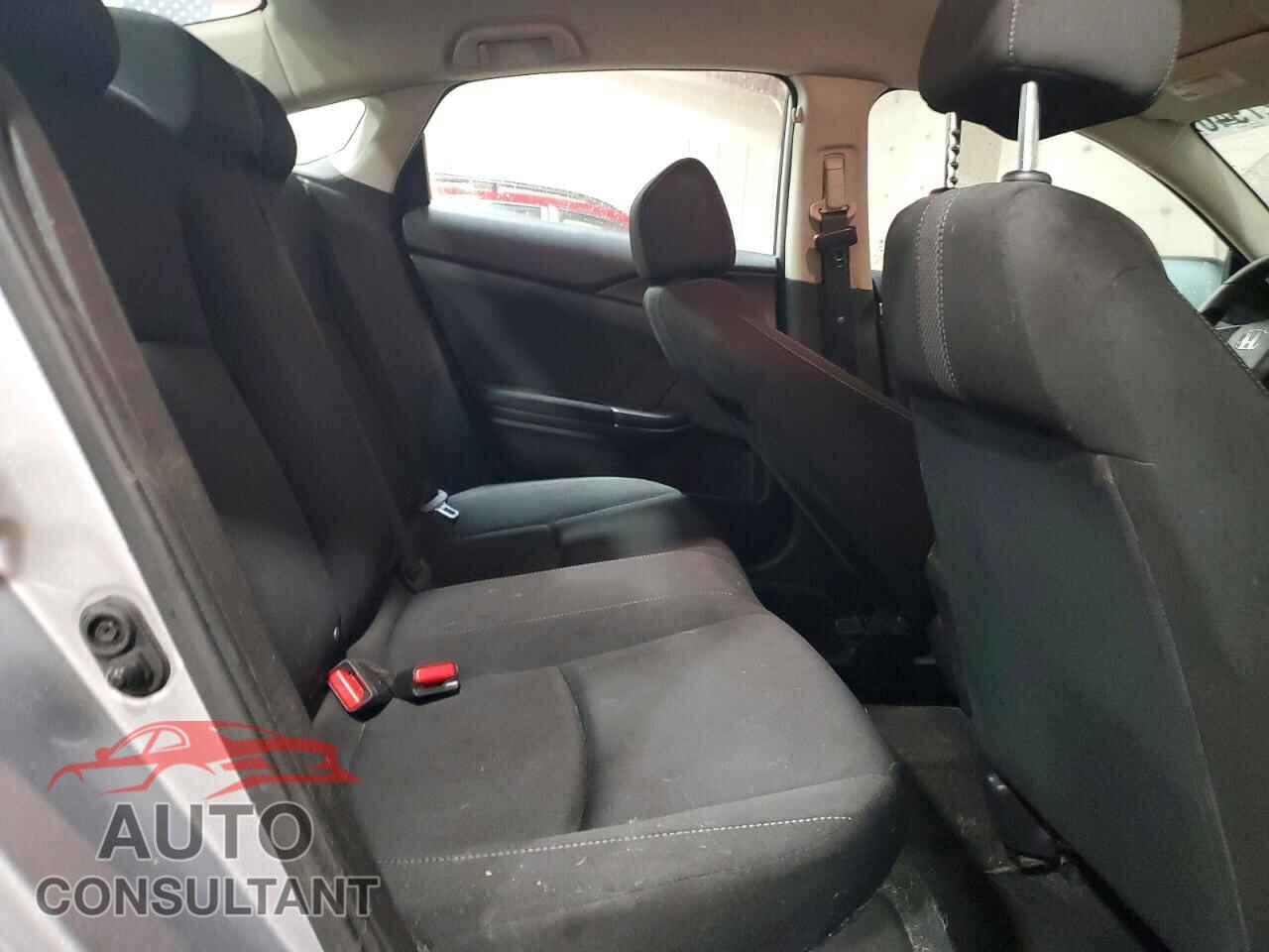 HONDA CIVIC 2019 - 2HGFC2F68KH530077