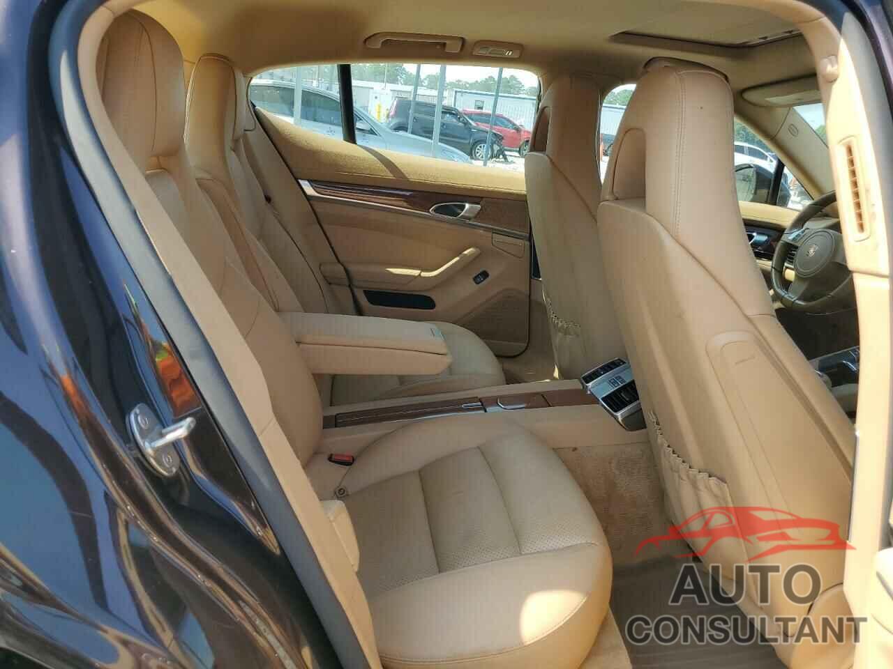 PORSCHE PANAMERA 2015 - WP0AA2A79FL001728