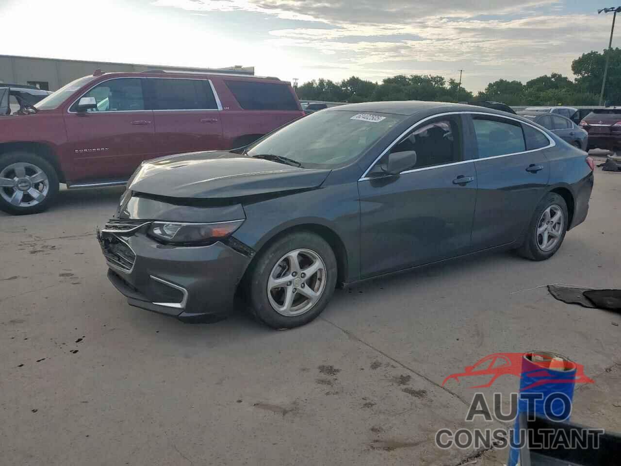 CHEVROLET MALIBU 2018 - 1G1ZB5ST0JF245121