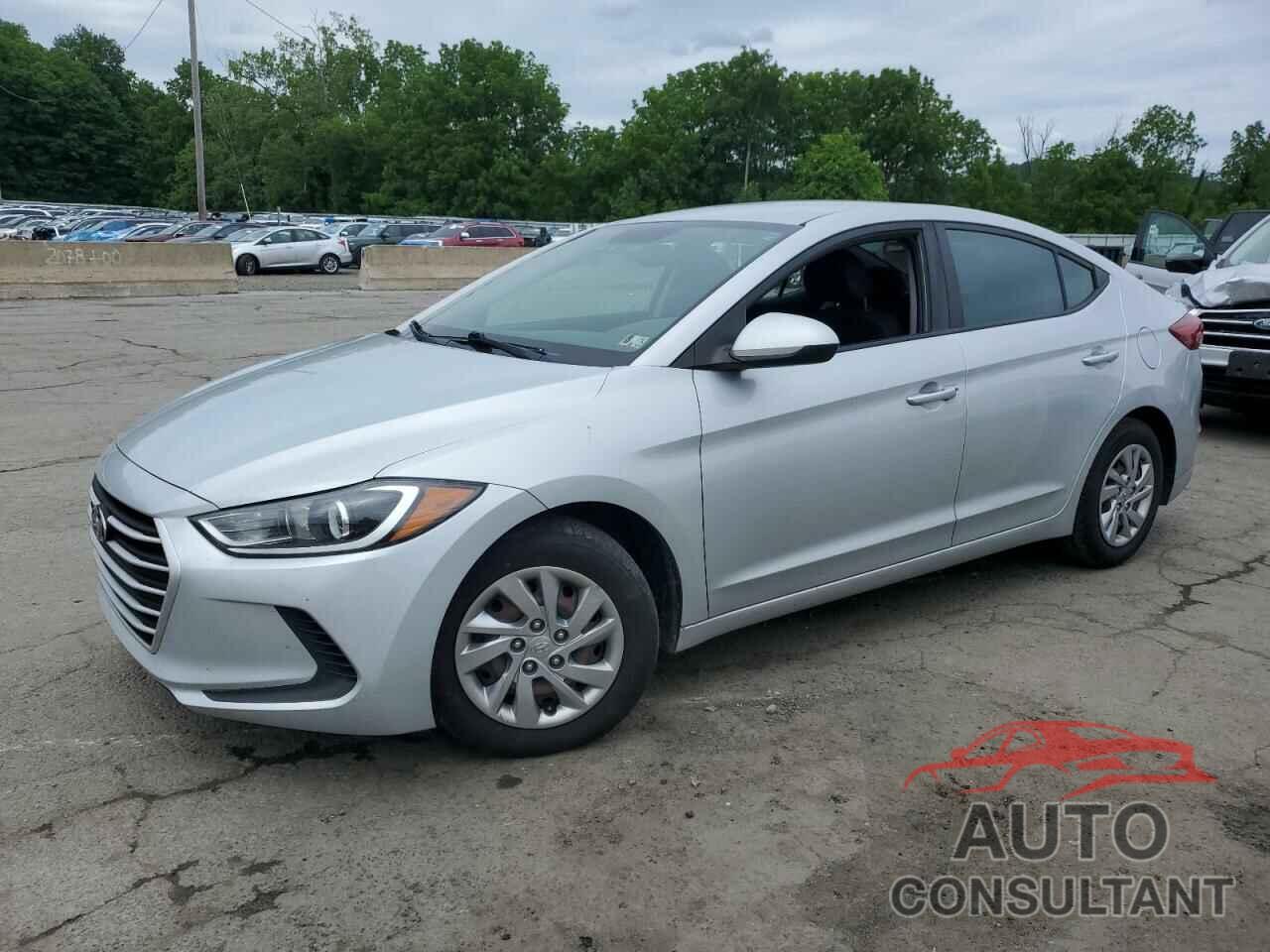 HYUNDAI ELANTRA 2018 - KMHD74LF8JU563016