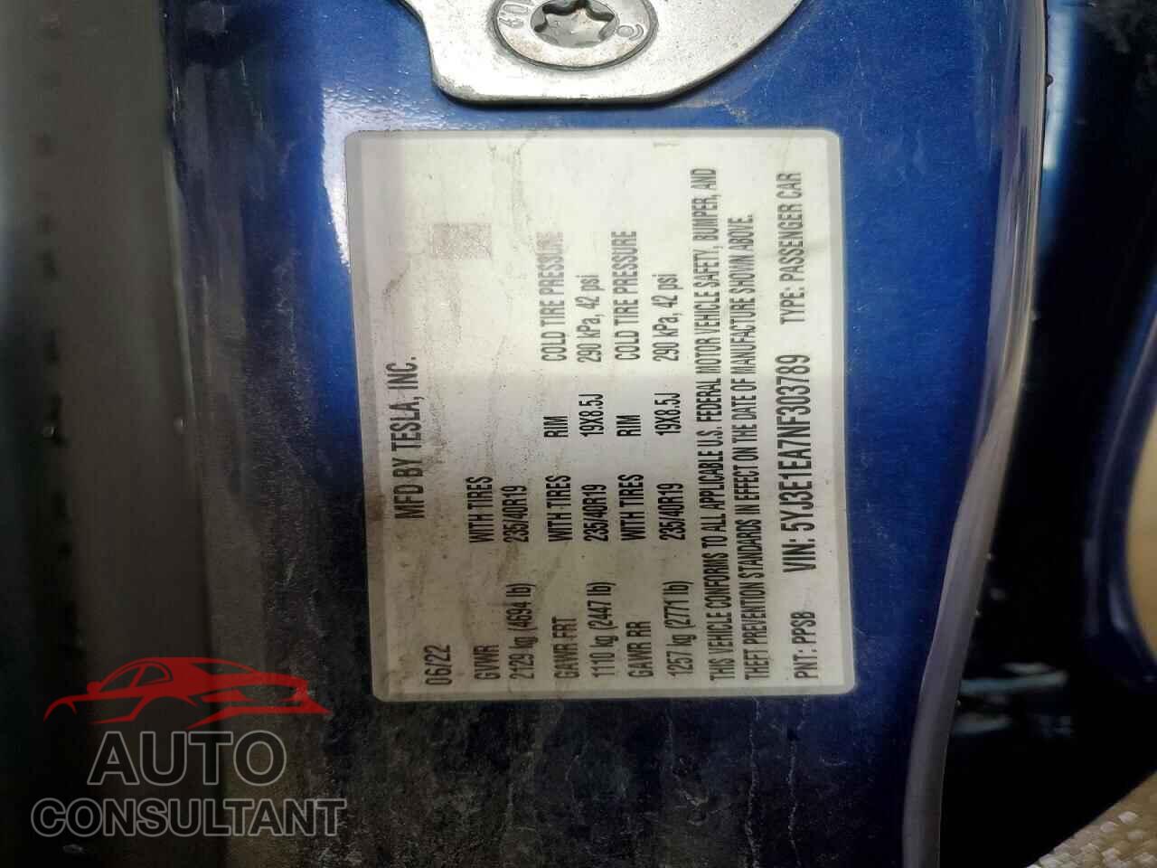 TESLA MODEL 3 2022 - 5YJ3E1EA7NF303789