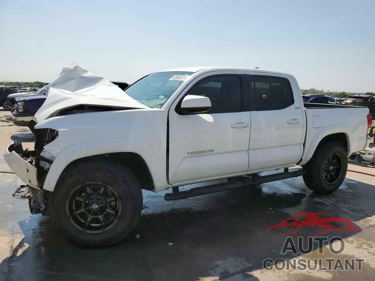 TOYOTA TACOMA 2017 - 5TFAZ5CN0HX031122