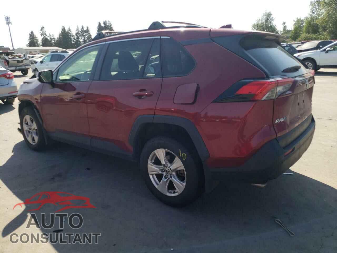TOYOTA RAV4 2021 - JTMP1RFV0MD072835