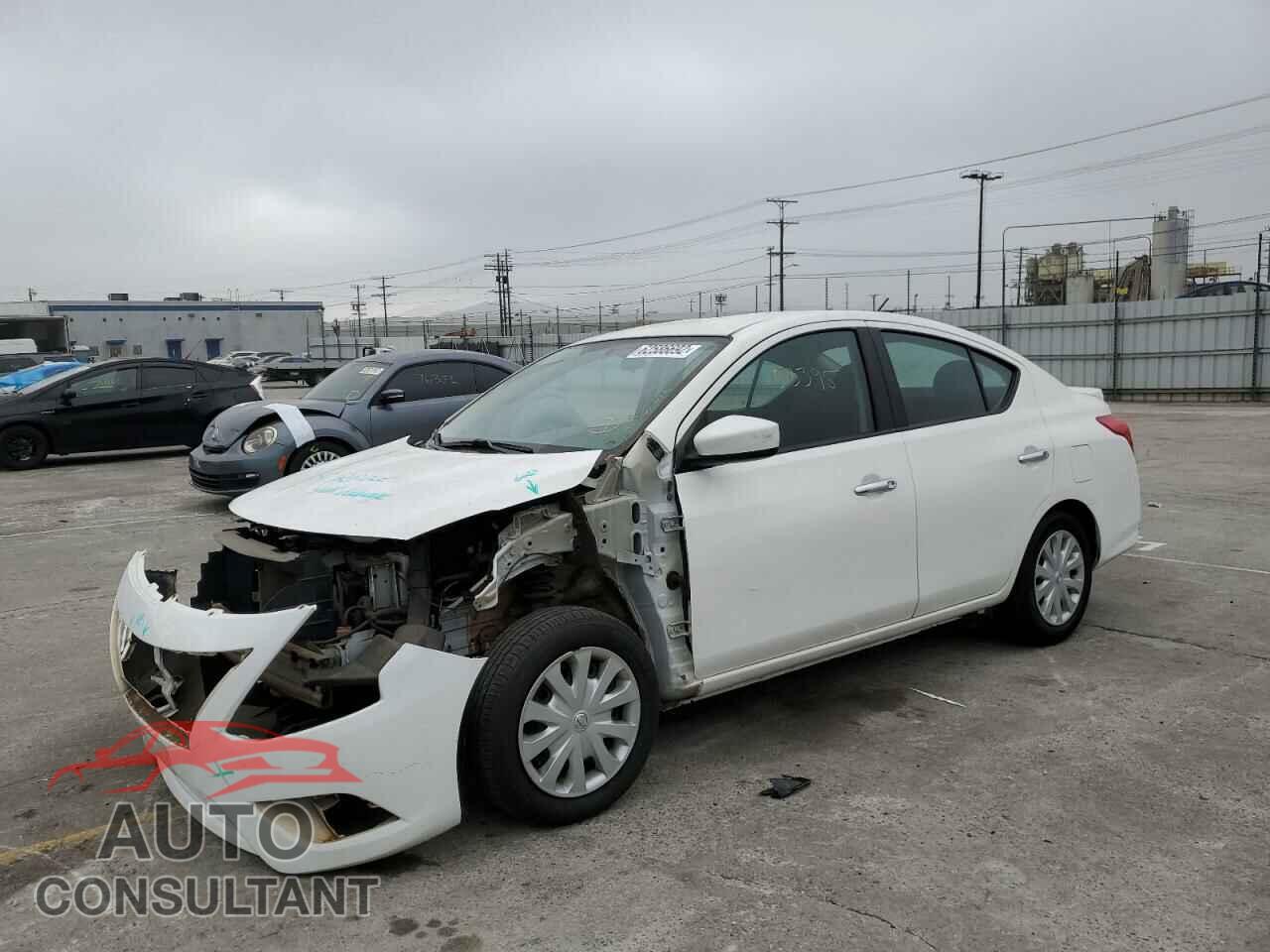 NISSAN VERSA 2017 - 3N1CN7AP1HL815800