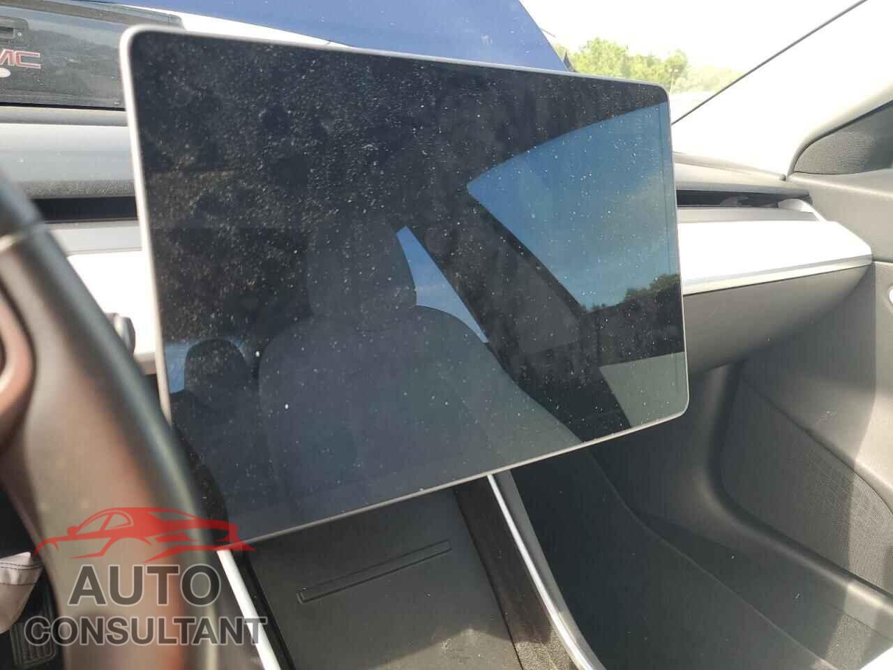 TESLA MODEL 3 2018 - 5YJ3E1EB2JF134638