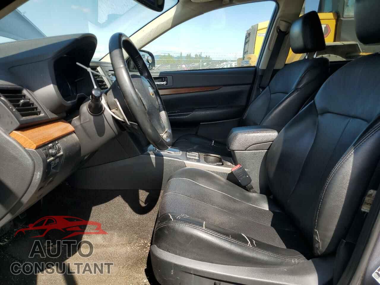 SUBARU OUTBACK 2014 - 4S4BRBLC9E3229651