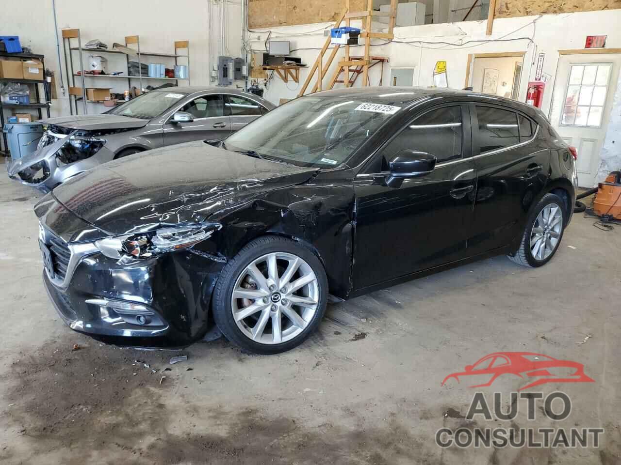 MAZDA 3 2017 - JM1BN1M38H1140064
