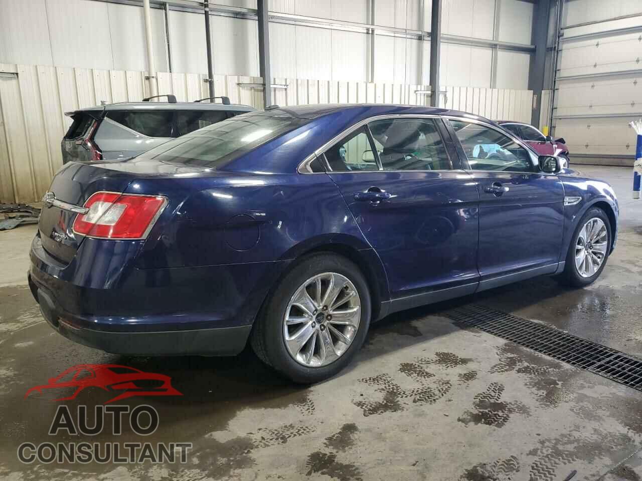 FORD TAURUS 2011 - 1FAHP2FW2BG136488