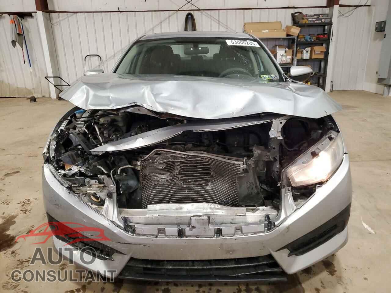 HONDA CIVIC 2017 - 19XFC2F76HE202961