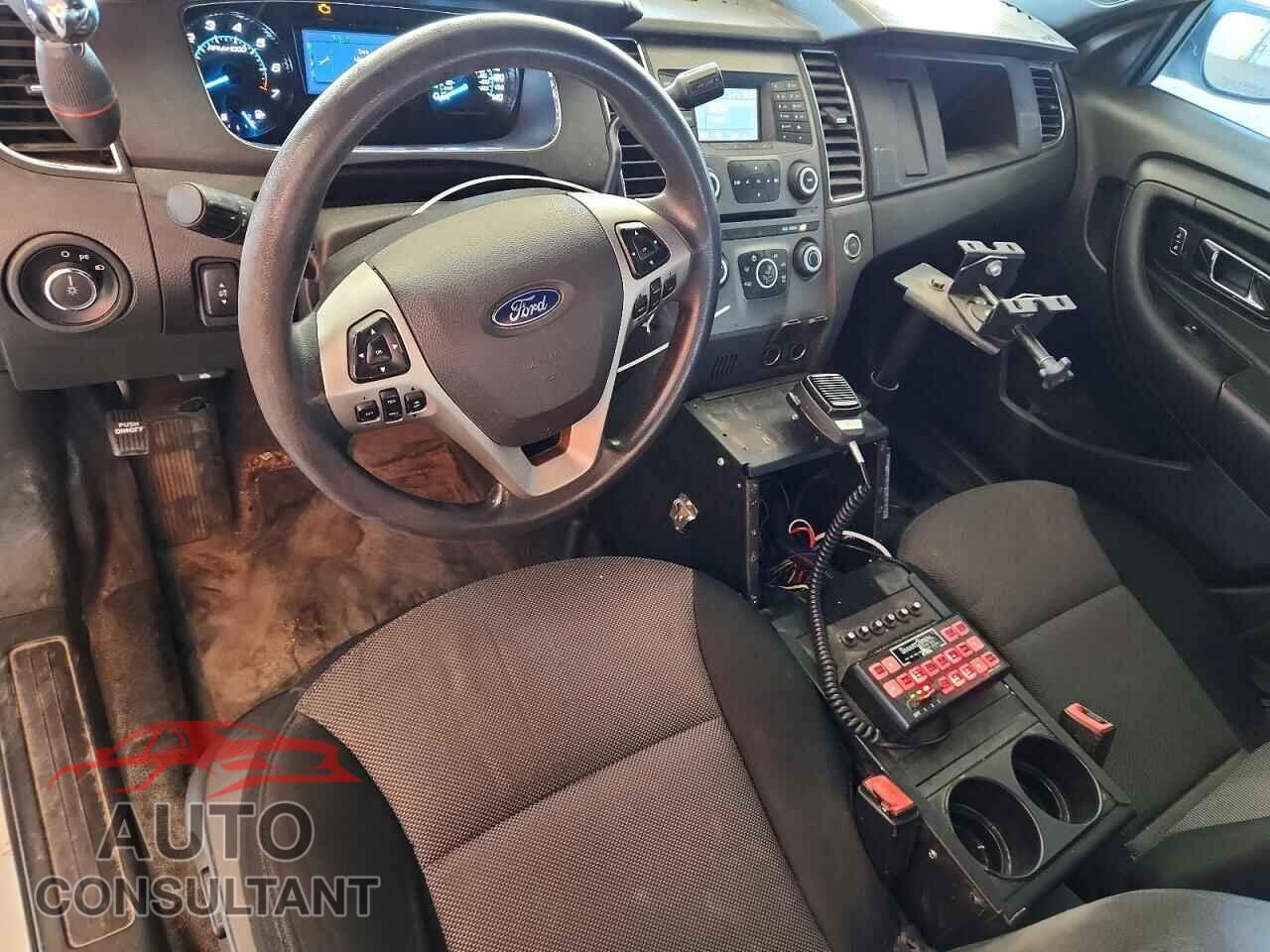 FORD TAURUS 2013 - 1FAHP2M85DG117120
