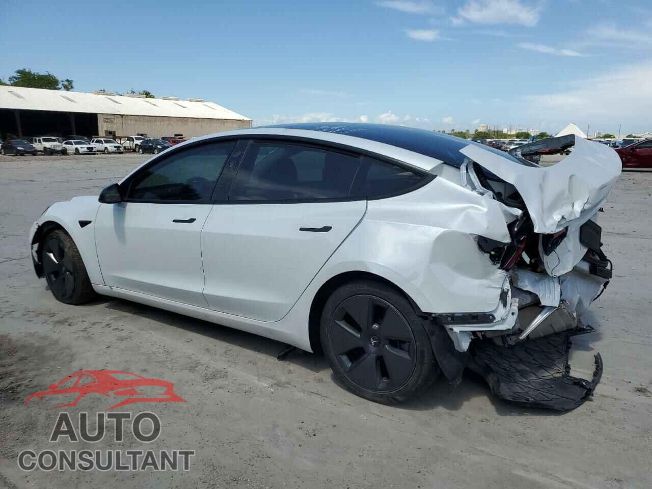 TESLA MODEL 3 2021 - 5YJ3E1EA2MF854324