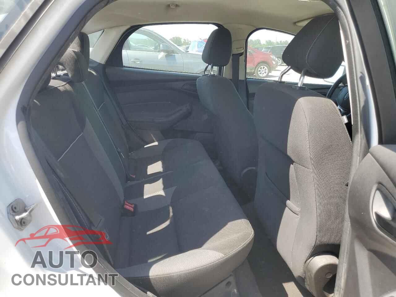 FORD FOCUS 2012 - 1FAHP3F29CL375046