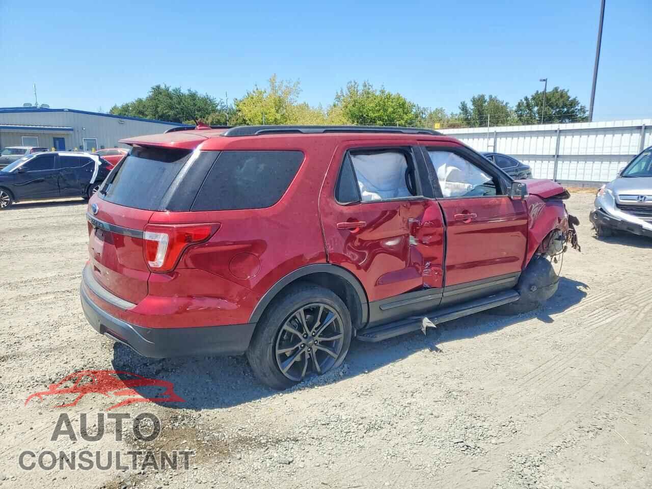 FORD EXPLORER 2018 - 1FM5K7D8XJGB32471