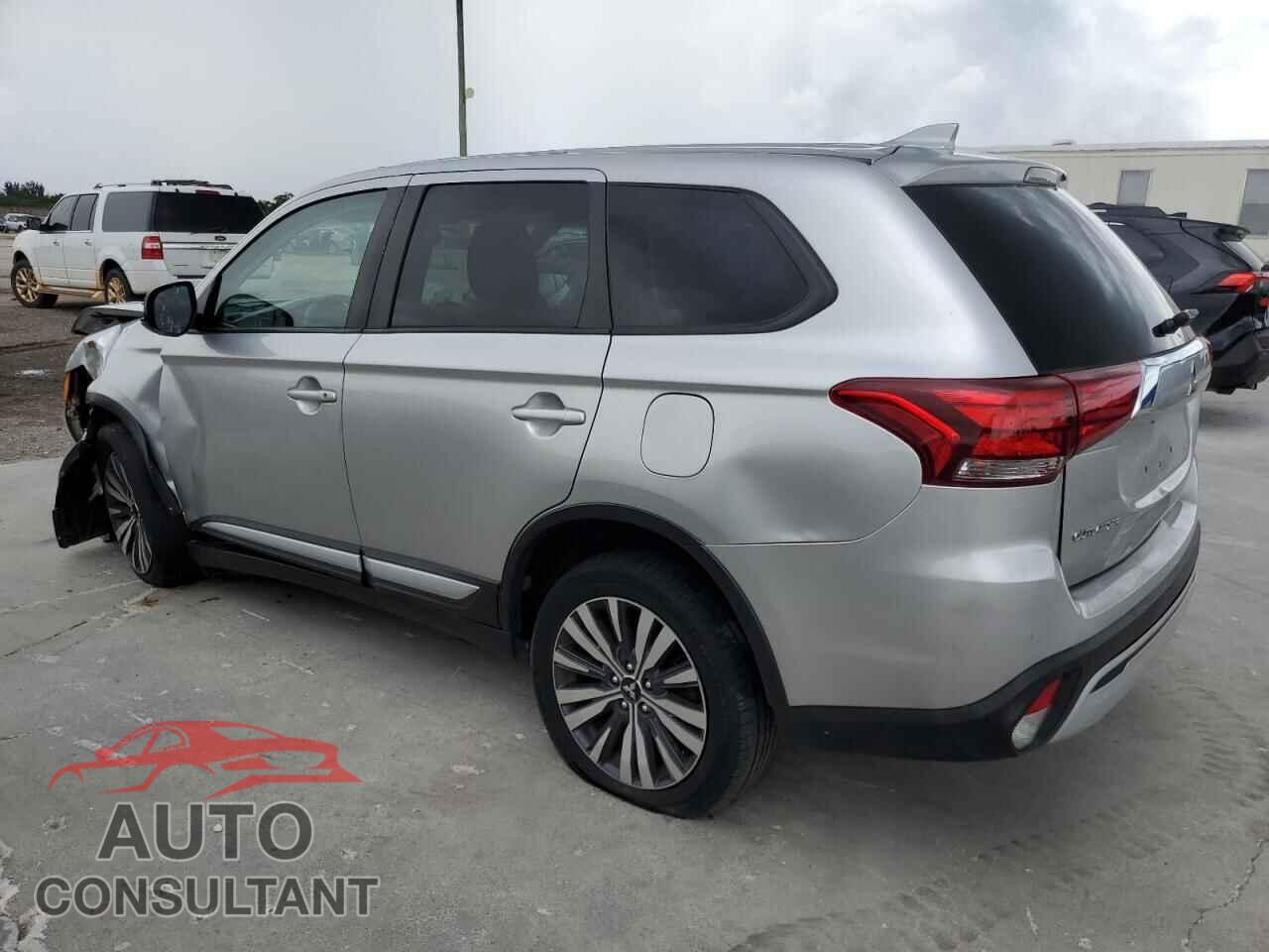 MITSUBISHI OUTLANDER 2020 - JA4AD2A3XLZ011286