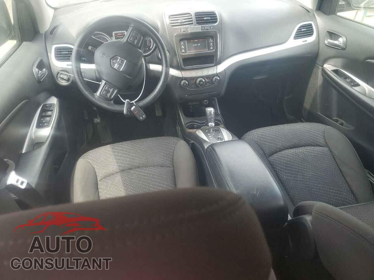 DODGE JOURNEY 2017 - 3C4PDCBG3HT536633