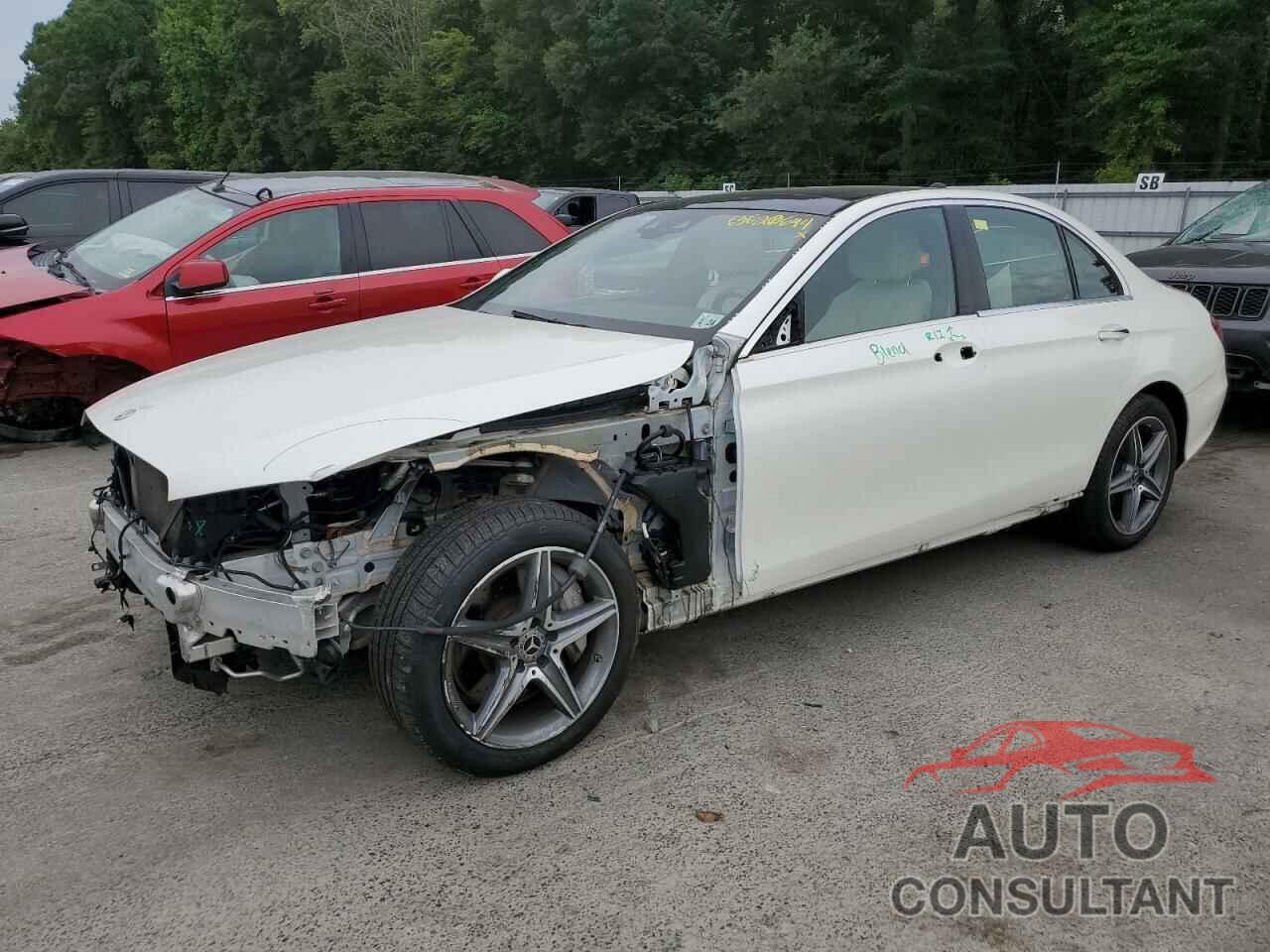 MERCEDES-BENZ E-CLASS 2019 - WDDZF4KB3KA590595