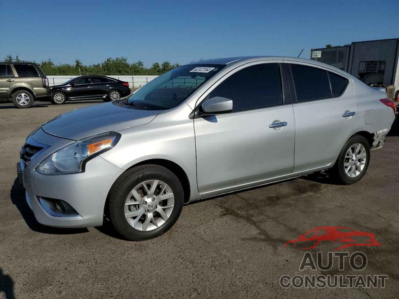 NISSAN VERSA 2018 - 3N1CN7AP0JL862063