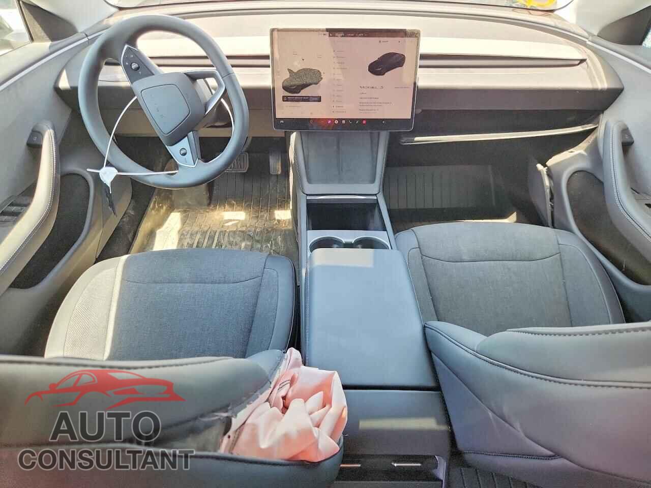 TESLA MODEL 3 2026 - 5YJ3E1EA6TF146544