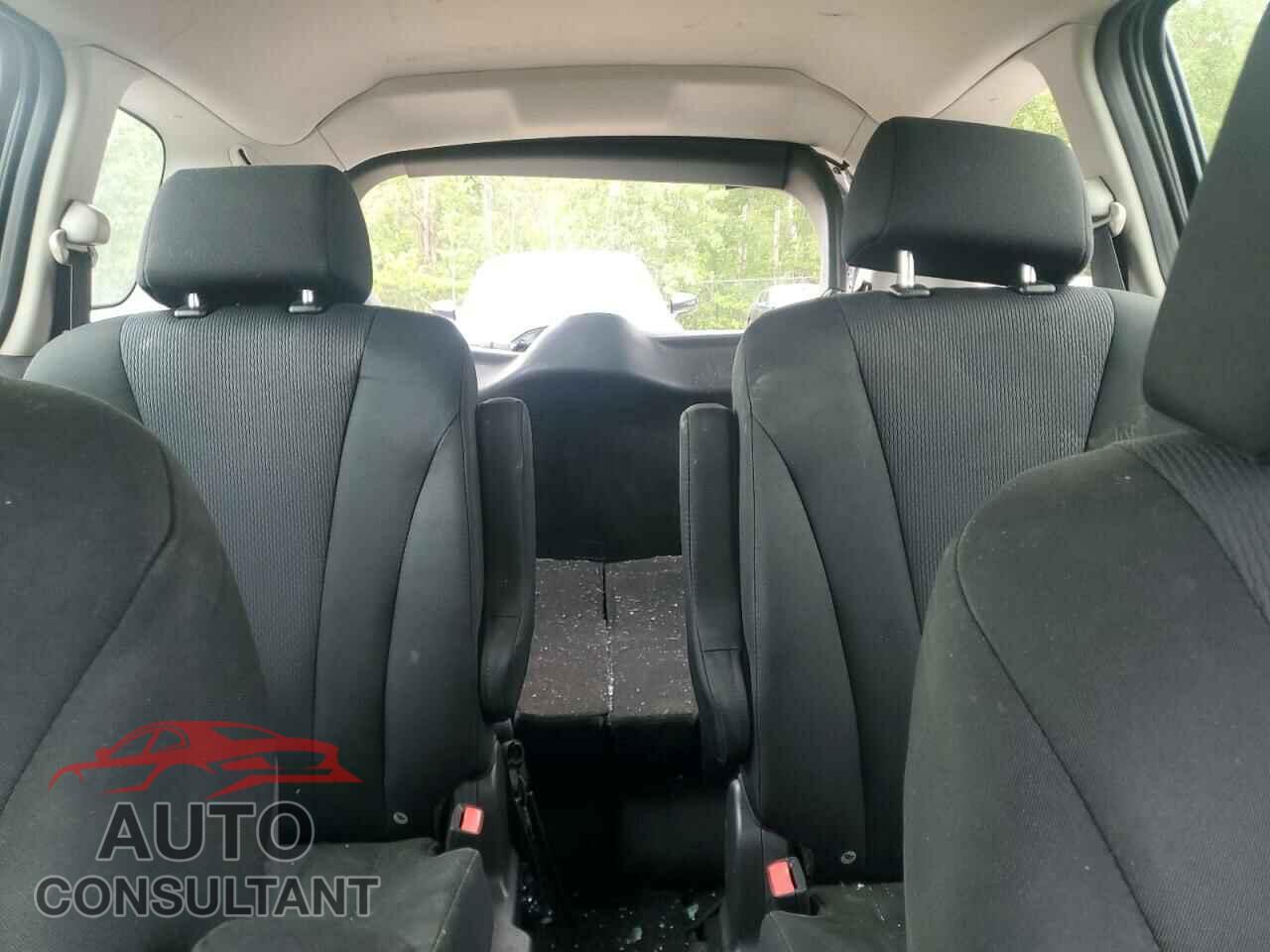 MAZDA 5 2013 - JM1CW2CL4D0153855