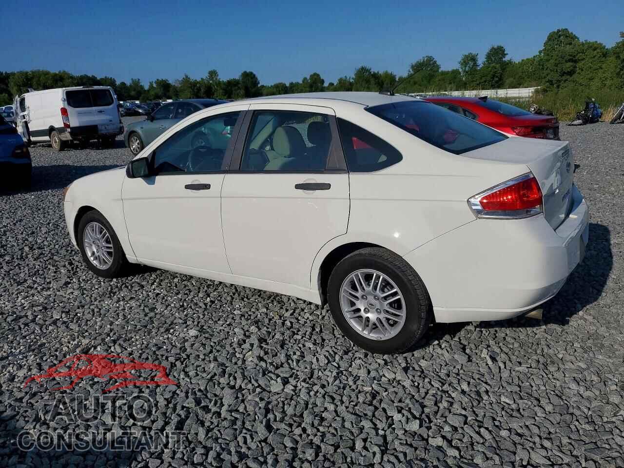 FORD FOCUS 2010 - 1FAHP3FN8AW137372