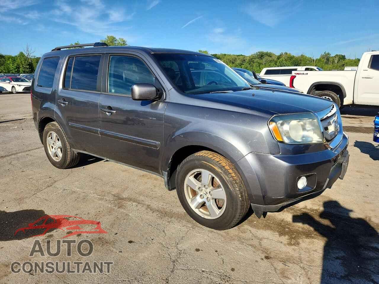 HONDA PILOT 2011 - 5FNYF4H51BB104896