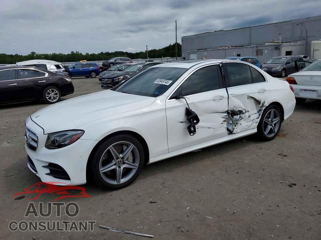 MERCEDES-BENZ E-CLASS 2017 - WDDZF4KB4HA023403