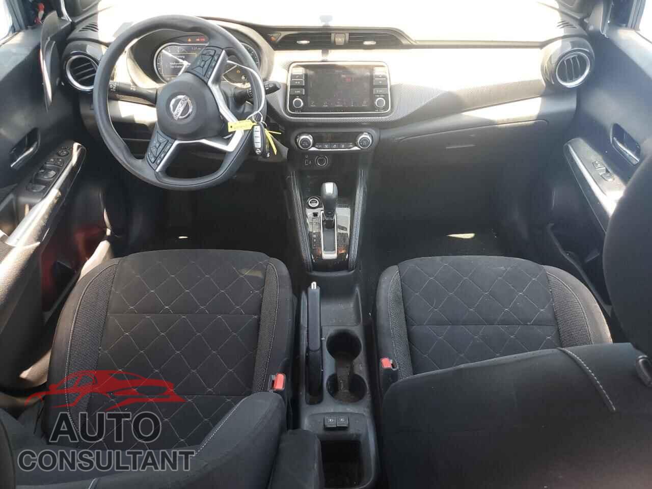 NISSAN KICKS 2019 - 3N1CP5CU3KL496490