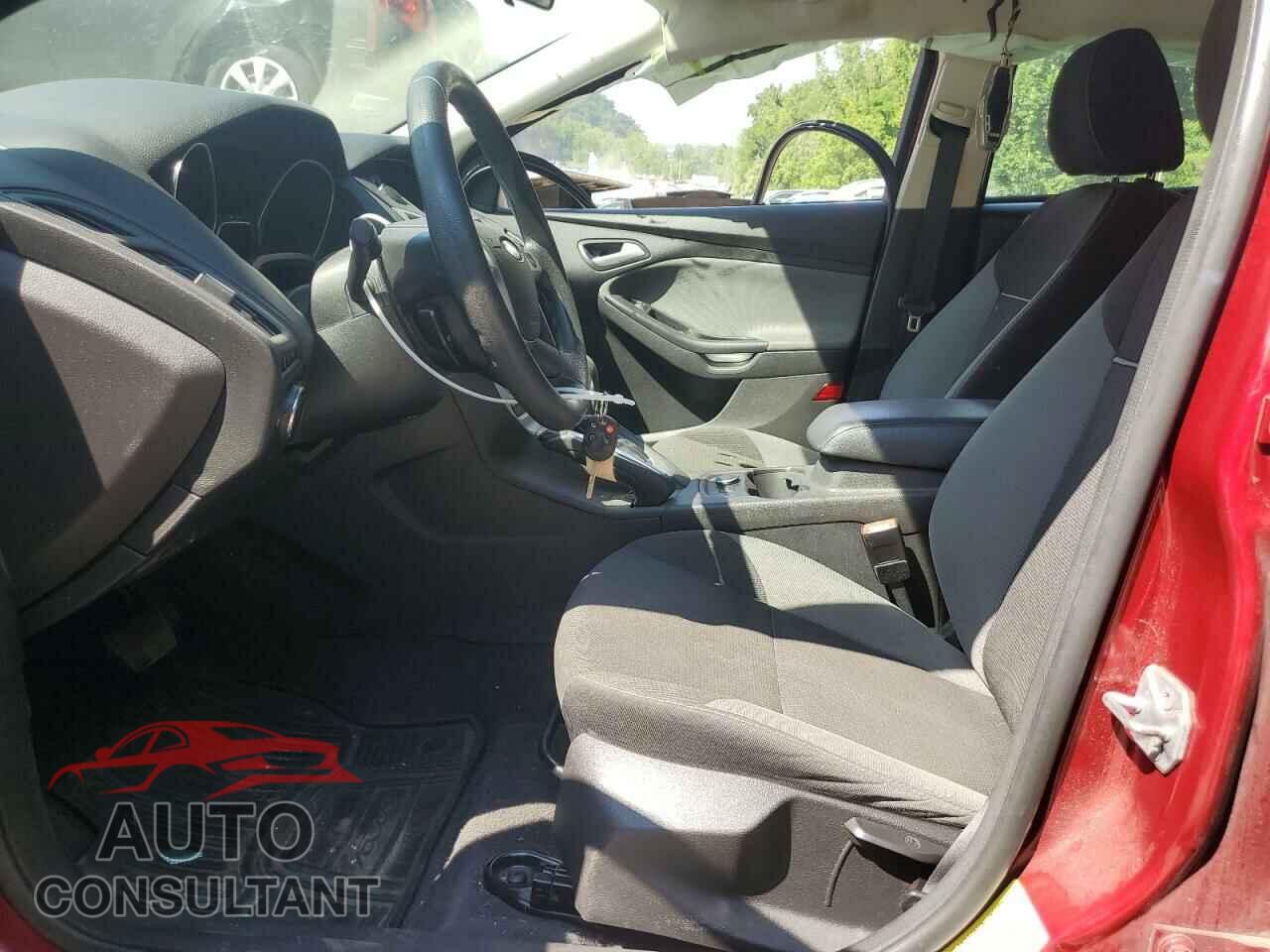 FORD FOCUS 2014 - 1FADP3F29EL114310