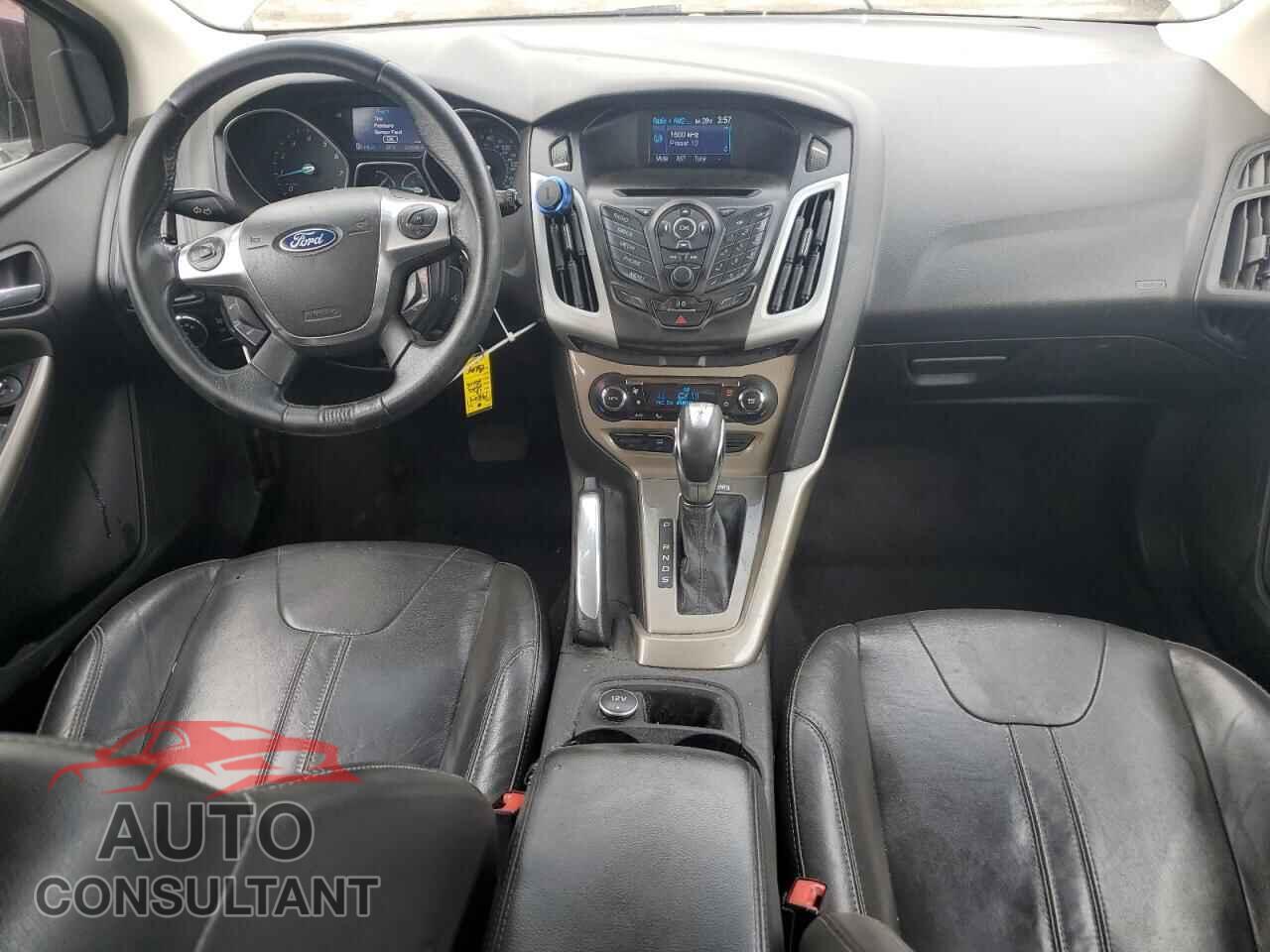 FORD FOCUS 2012 - 1FAHP3M28CL210639