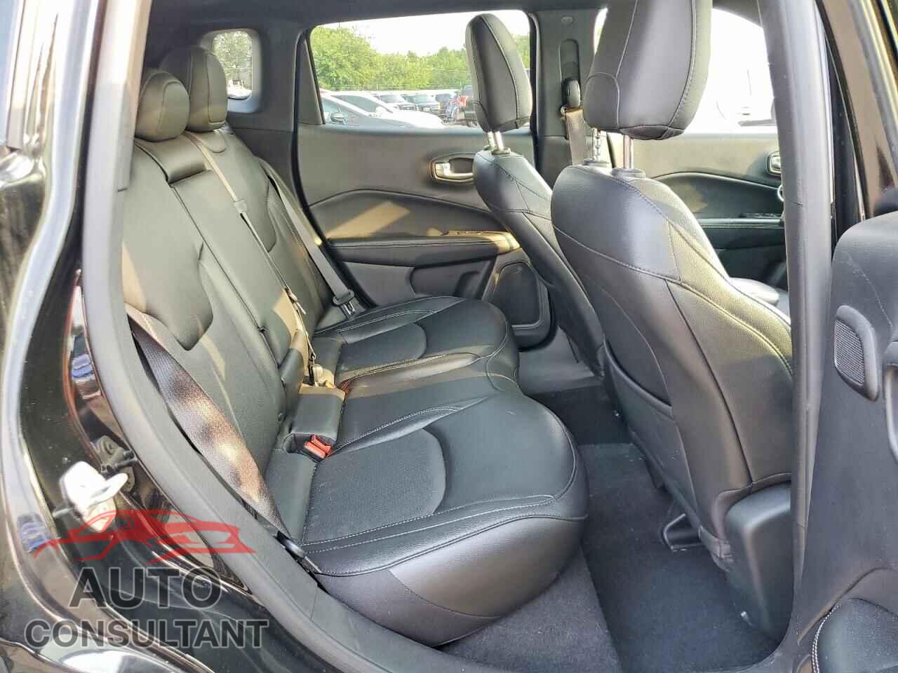 JEEP COMPASS 2021 - 3C4NJDEB9MT529895
