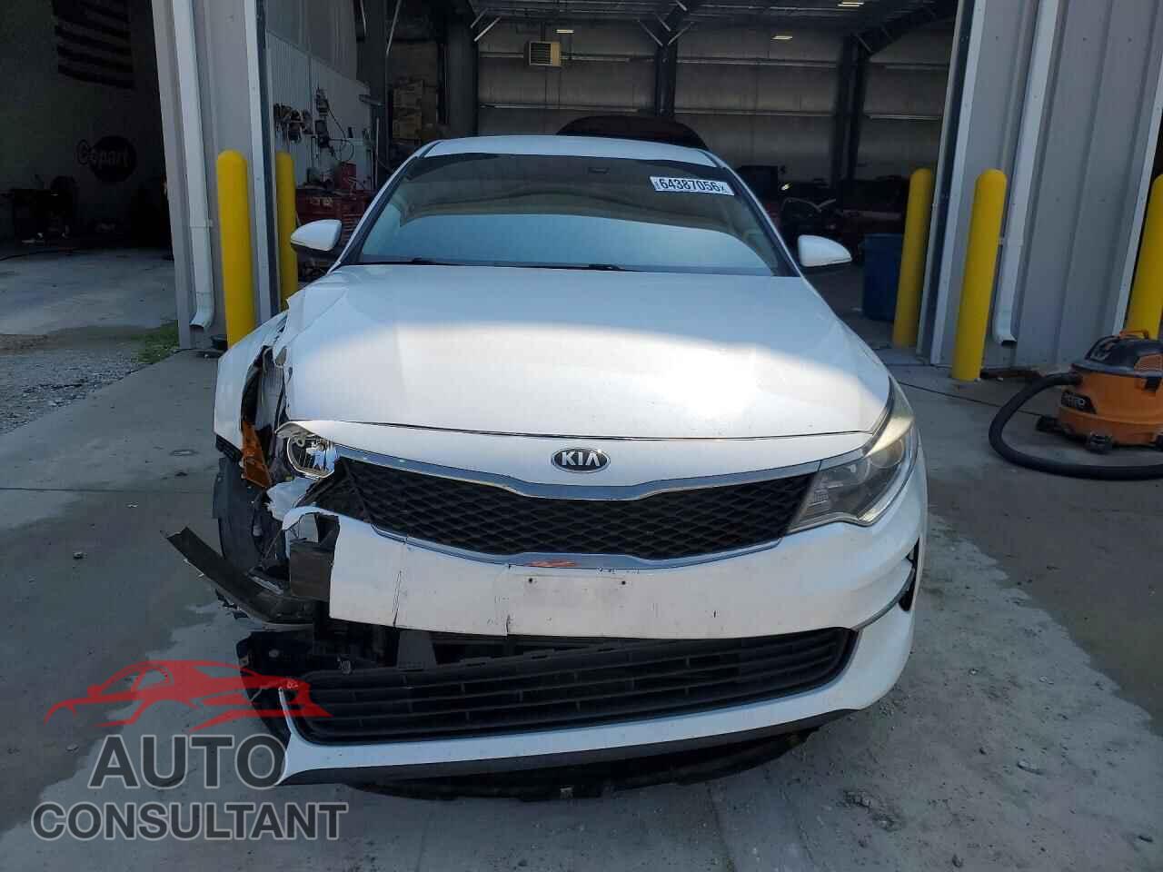 KIA OPTIMA 2017 - 5XXGT4L3XHG161579