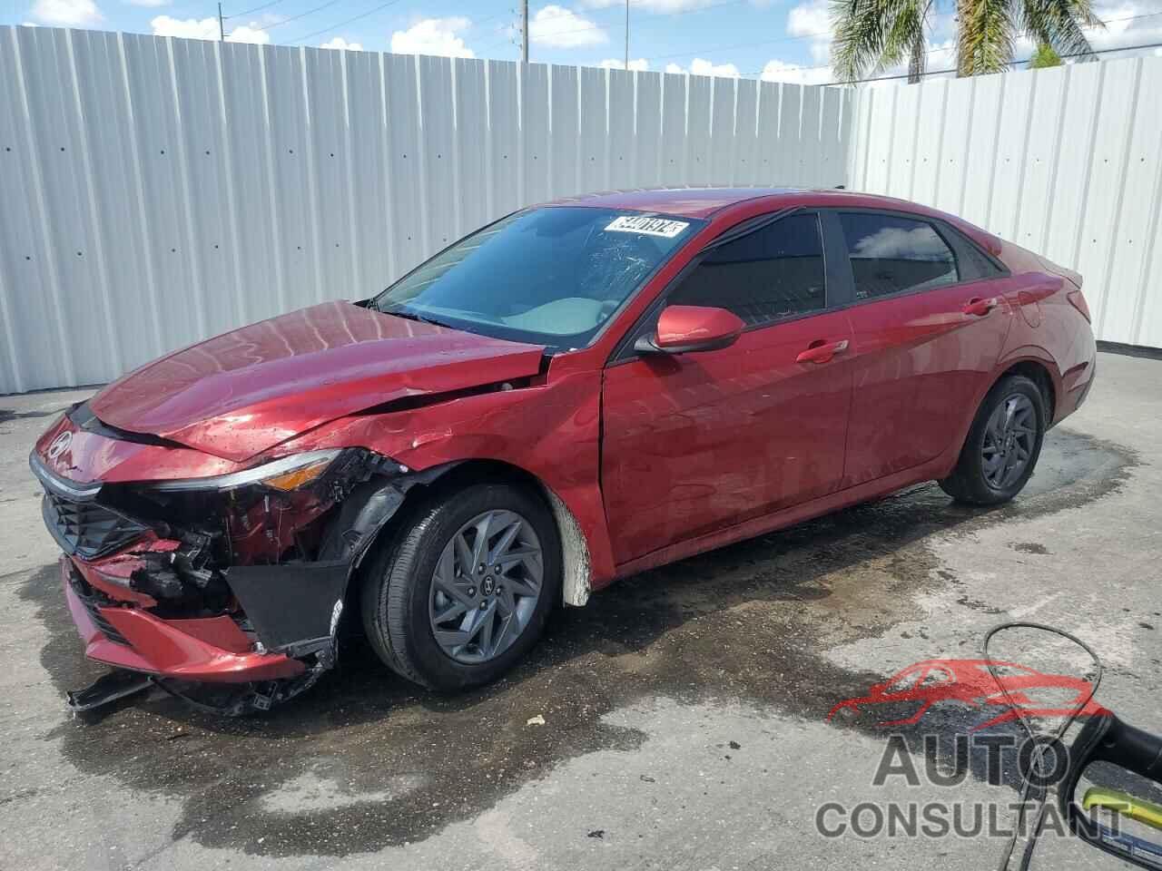 HYUNDAI ELANTRA 2024 - KMHLM4DG3RU668229