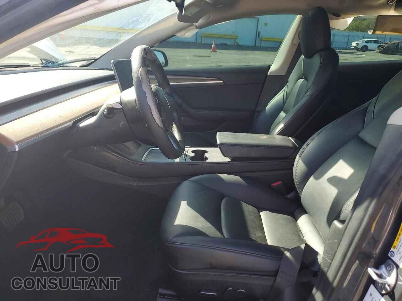 TESLA MODEL 3 2022 - 5YJ3E1EA4NF192876