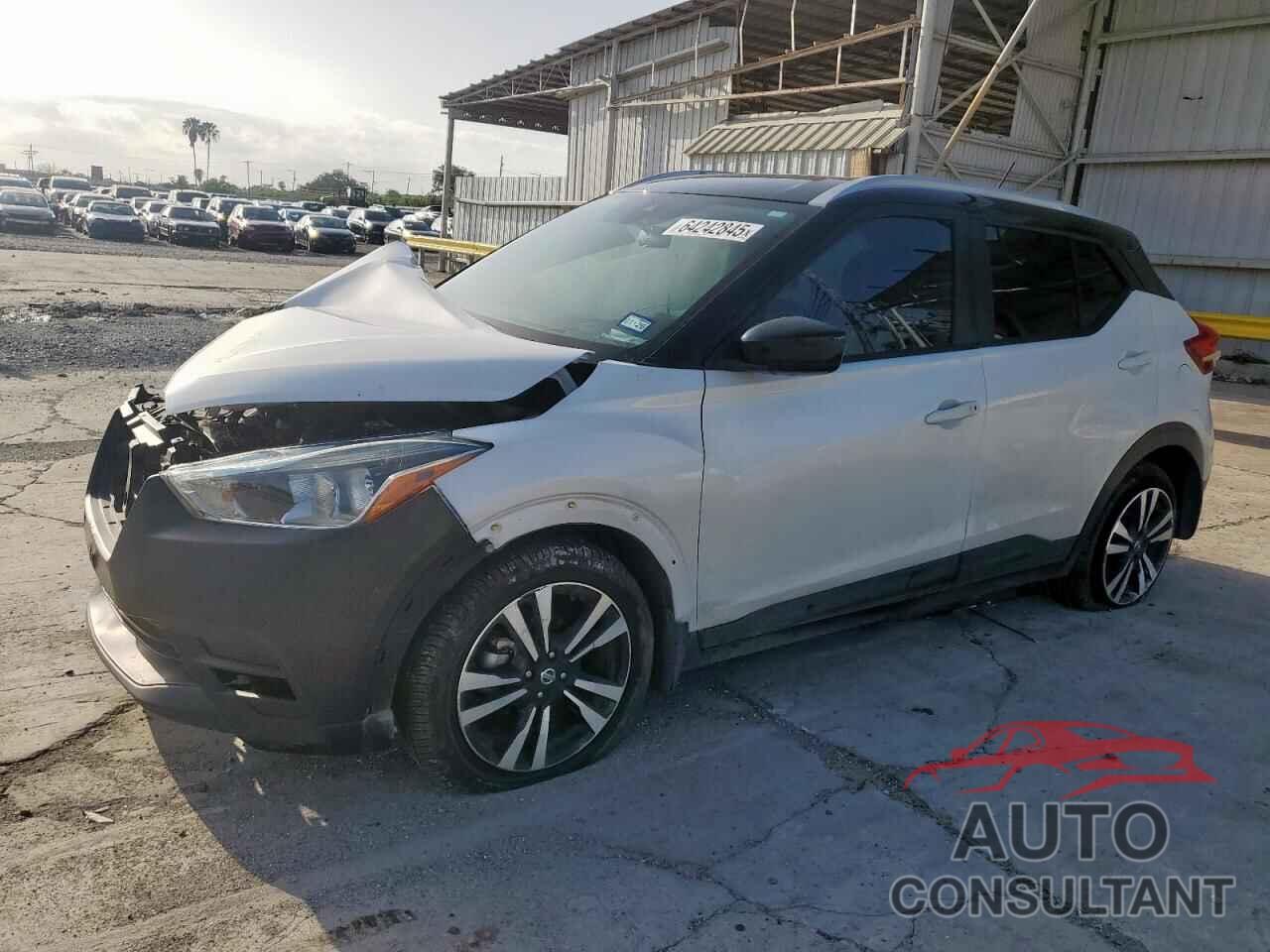 NISSAN KICKS 2020 - 3N1CP5CV1LL553103