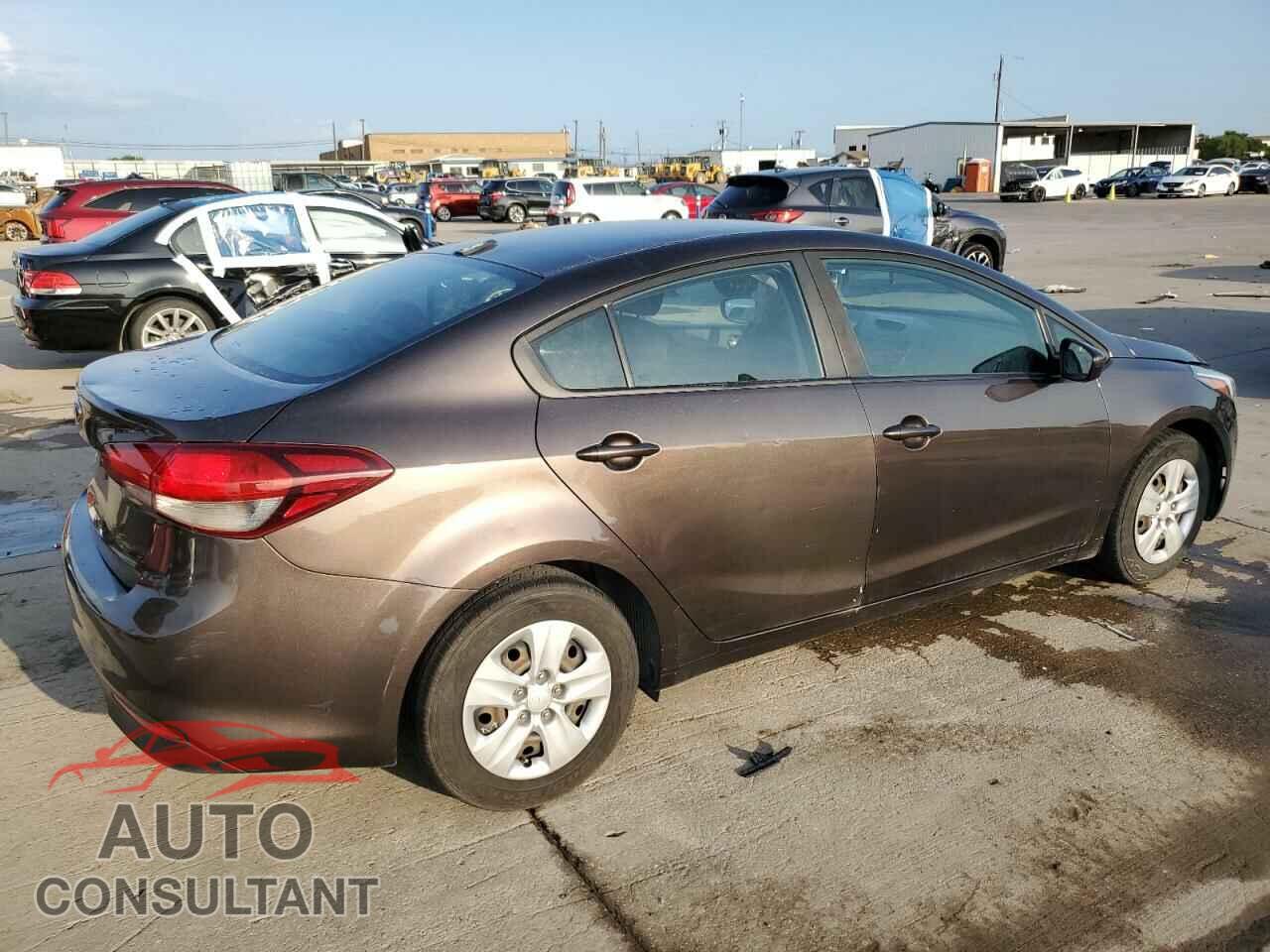 KIA FORTE 2017 - 3KPFK4A78HE158256