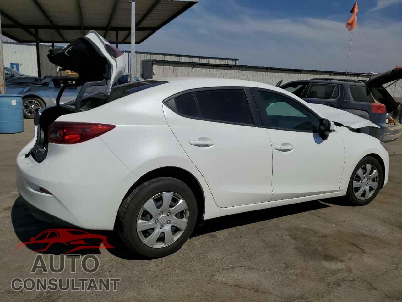 MAZDA 3 2017 - 3MZBN1U75HM125556