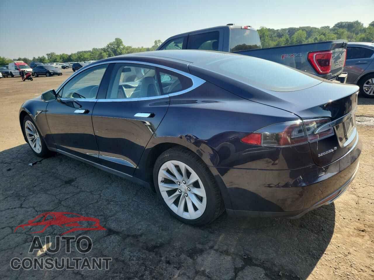 TESLA MODEL S 2014 - 5YJSA1H11EFP39783