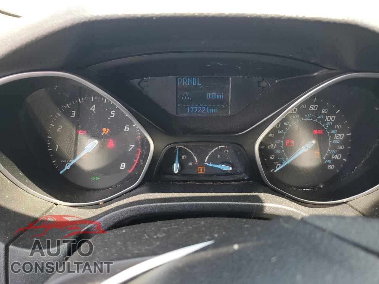 FORD FOCUS 2012 - 1FAHP3F25CL418104