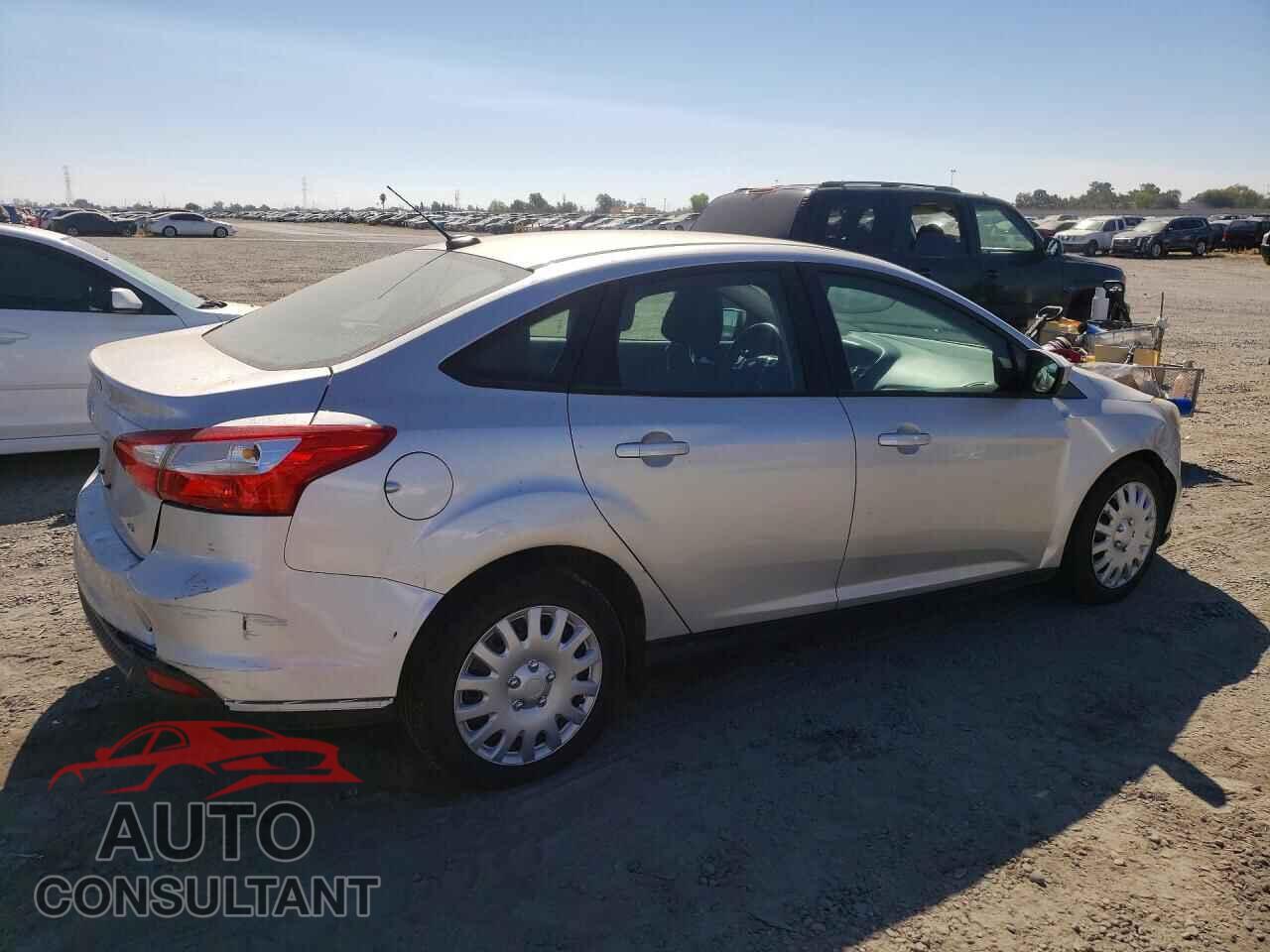 FORD FOCUS 2012 - 1FAHP3F2XCL227682