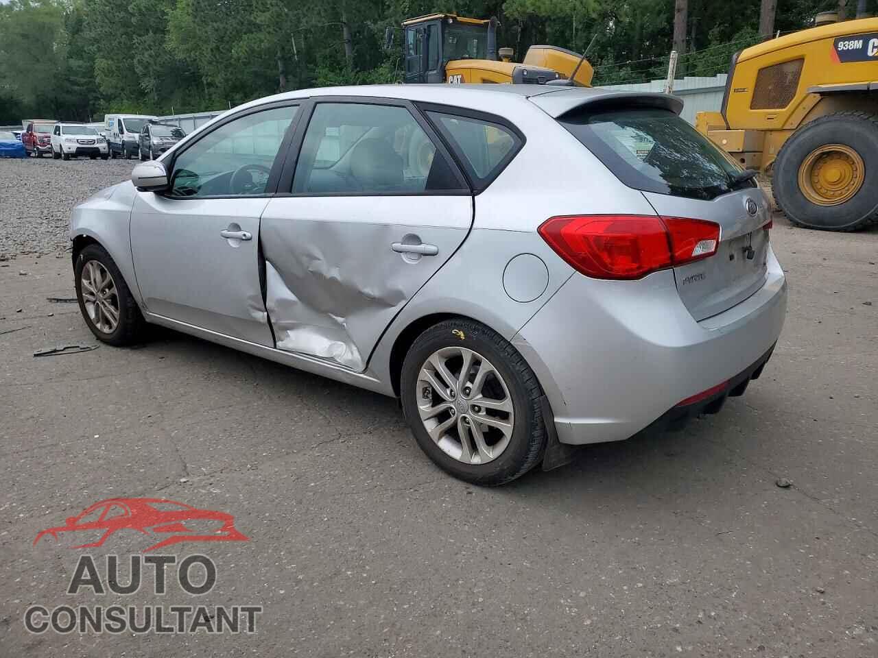 KIA FORTE5 EX 2012 - KNAFU5A21C5492991