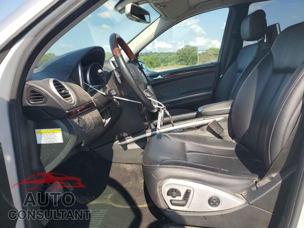 MERCEDES-BENZ GL-CLASS 2012 - 4JGBF2FE0CA770828
